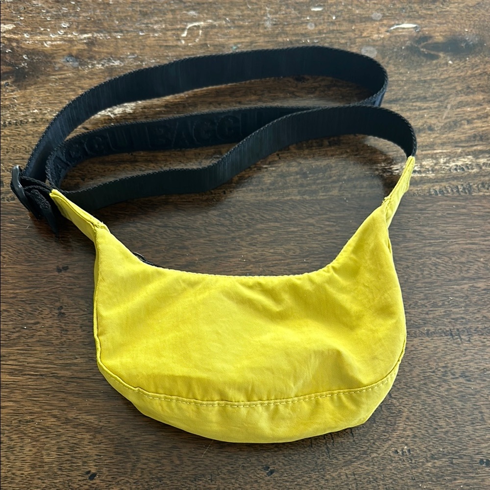 Yellow Belt Bag by Baggu